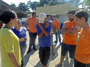 Funcionários da Cidade da Criança simulam atendimento aos visitantes