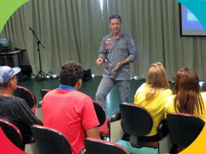 Colaboradores da Cidade da Criança participam de palestra sobre primeiros socorros