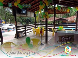 Restaurante e lanchonete do Parque Ecológico entram no clima da Copa do Mundo com decoração
