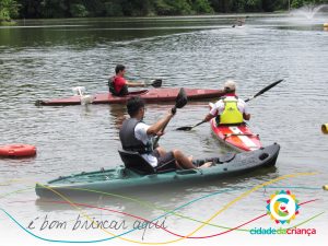 Lago do Parque Temático Cidade da Criança recebe Circuito Regional de Caiaque do Sesc