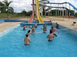 Parque Aquático libera piscinas para prática recreativa de biribol e apresenta novas áreas cobertas