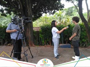 TV Fronteira grava matéria sobre proibição de oferecer alimentos aos animais silvestres